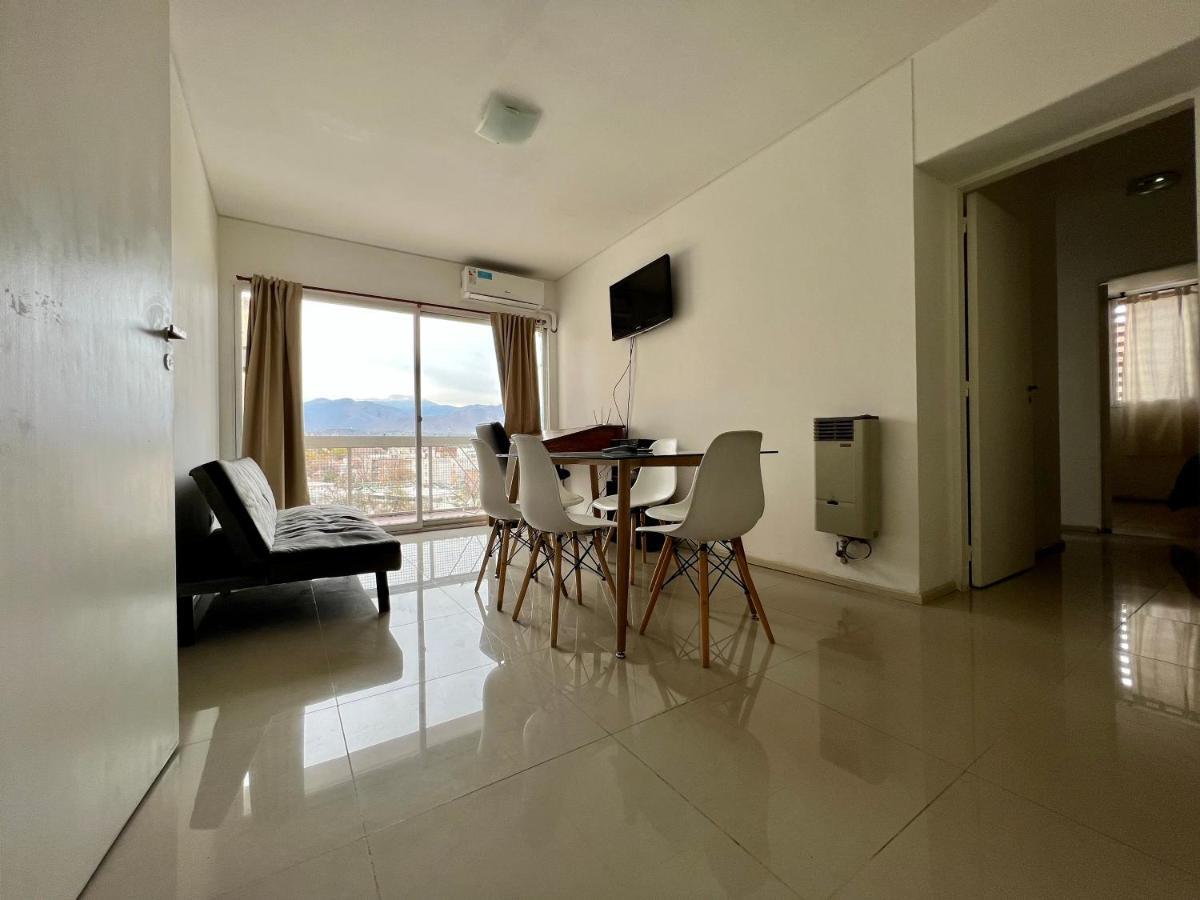 Apartment Lela Mendoza